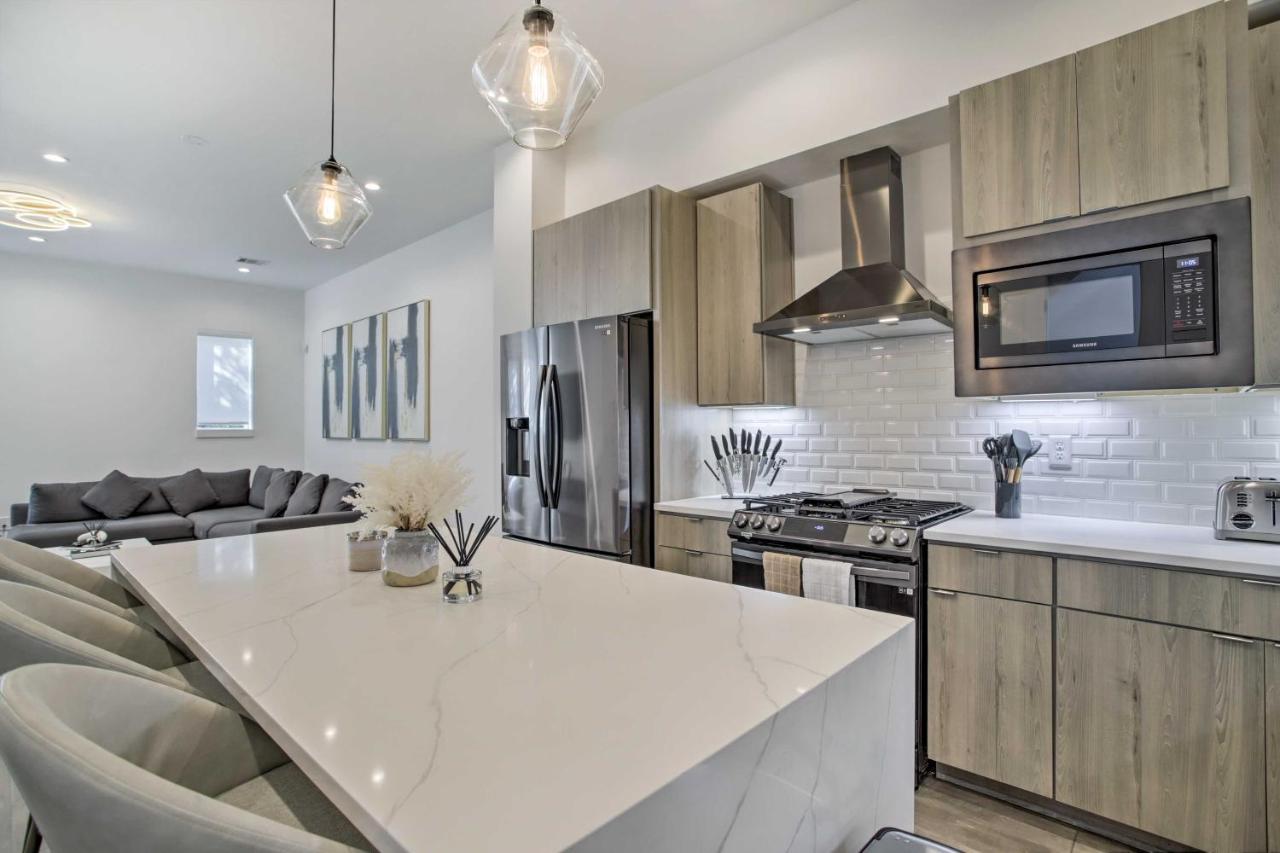 Newly-Built Luxury Galleria Area Townhome! Houston Zewnętrze zdjęcie
